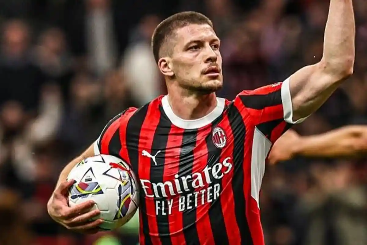 Dilema AC Milan, Luka Jovic Mendadak Gacor, 4 Striker Baru Menunggu Panggilan Rossoneri