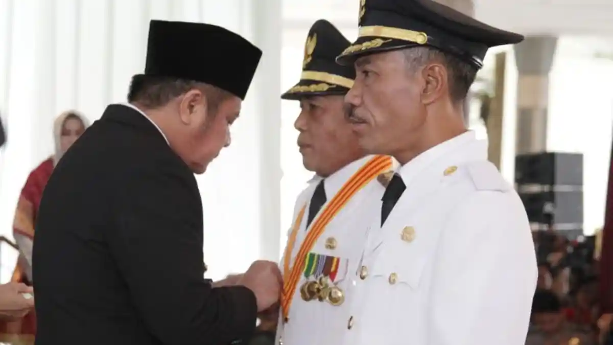 Resmi Dilantik Hari Ini, Bupati OKI Iskandar Janji Lanjutkan Pembangunan Jalan Lintas Pantai Timur 