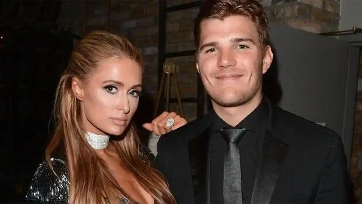 Putus, Paris Hilton Belum Kembalikan Cincin Rp 29 Miliar ke Chris Zylka