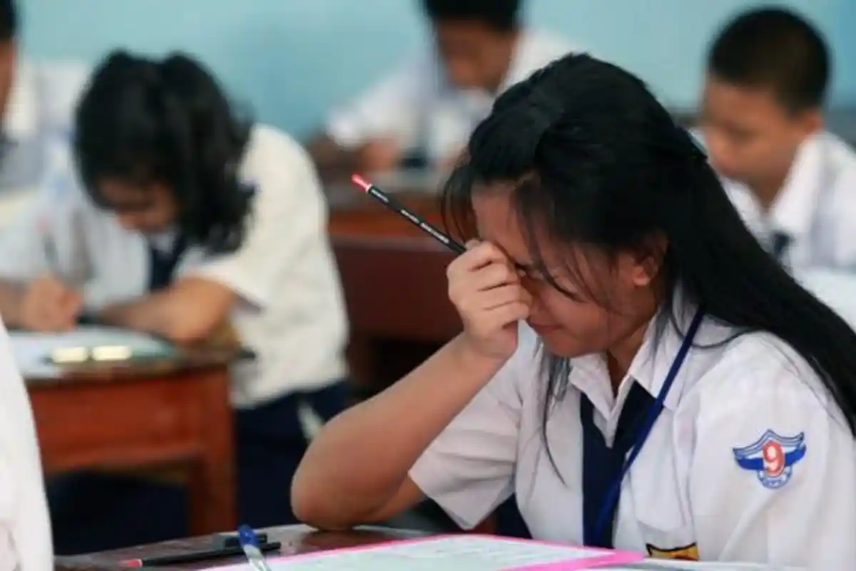 Soal PAS SMP Kelas 7 Semester 1 Pelajaran PPKn K13 Uraian Dengan Kunci Jawaban Terbaru