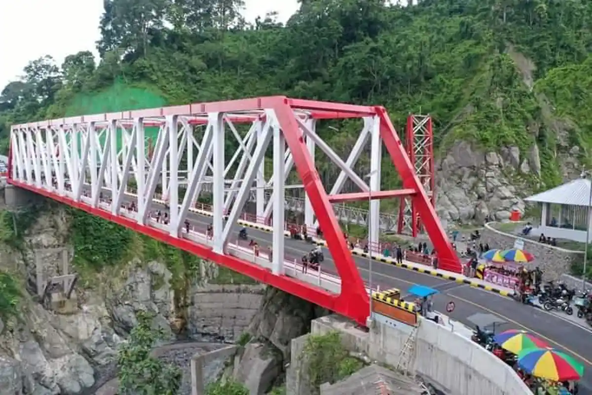 Jembatan Gladak Perak Belum Juga Diresmikan Meskipun Konstruksi Selesai
