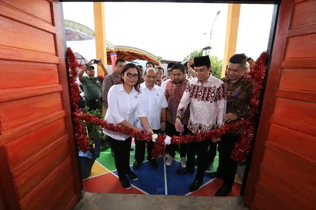 PELNI Resmikan Rumah Kelola Sampah di Batulicin