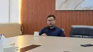 Kepala-Kantor-BPJS-Ketenagakerjaan-Nusa-Tenggara-Timur-Wawan-Burhanuddin.jpg