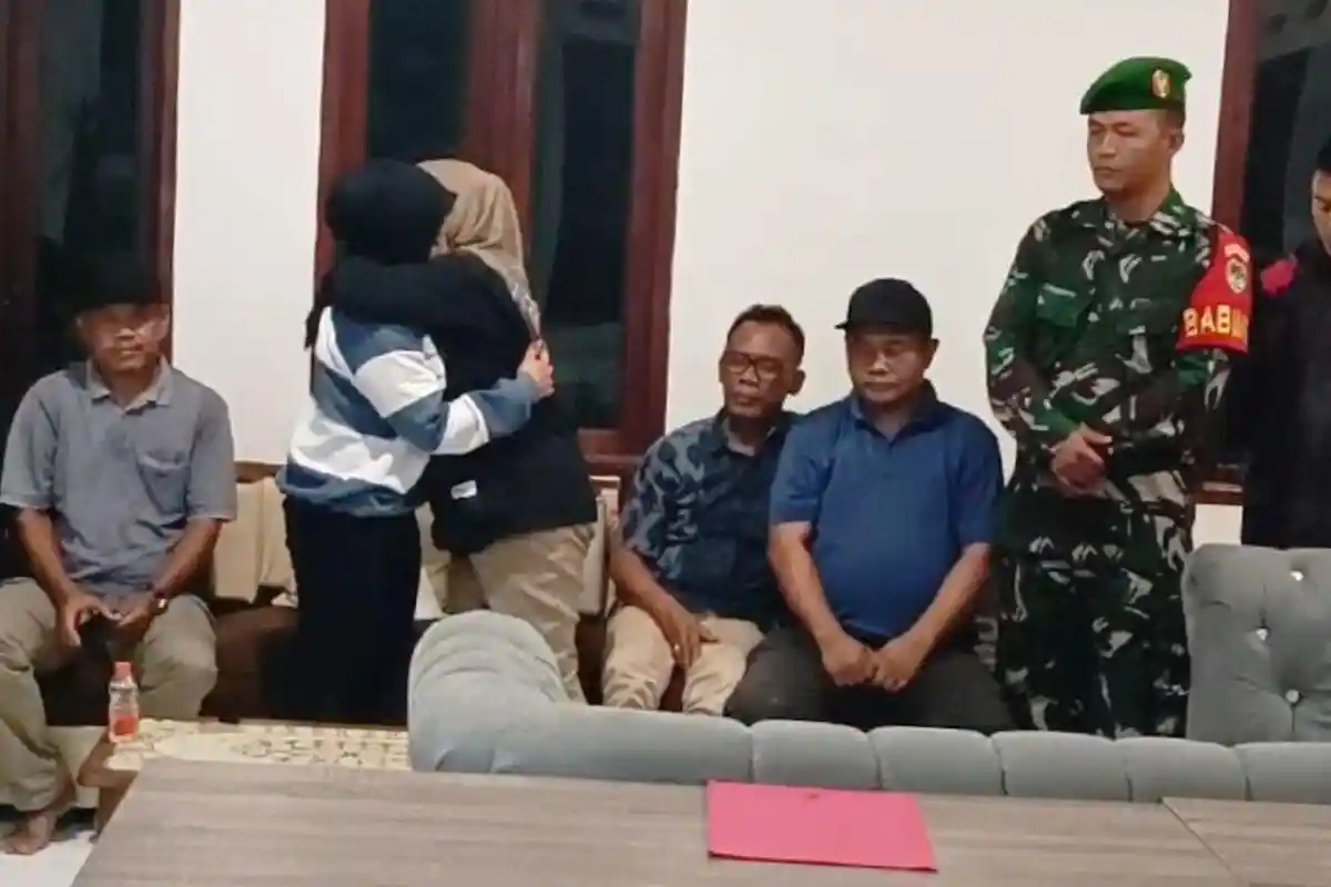 Akhir Kasus Siswi SD di Cianjur Digunduli Guru Gegara Banyak Kutu Sepakat Damai,Sang Guru Minta Maaf