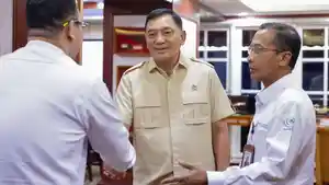 Menhan-apresiasi-perbaikan-layanan-JKN.jpg