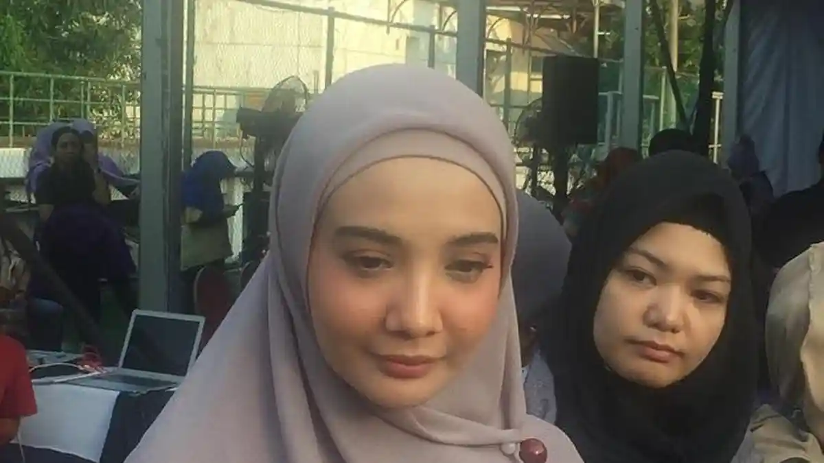 Hobi Makan Cokelat, Zaskia Sungkat Tak Takut Gendut