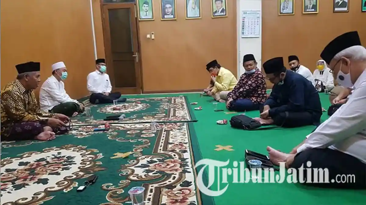 Gus Hans Kawal Golkar Jatim Sambangi NU: Beringin Kian 