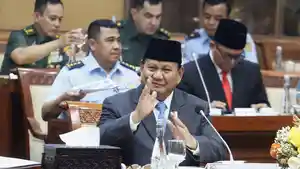 Menhan-Prabowo-Hadiri-Raker-dengan-Komisi-I-DPR_20240925_164412.jpg