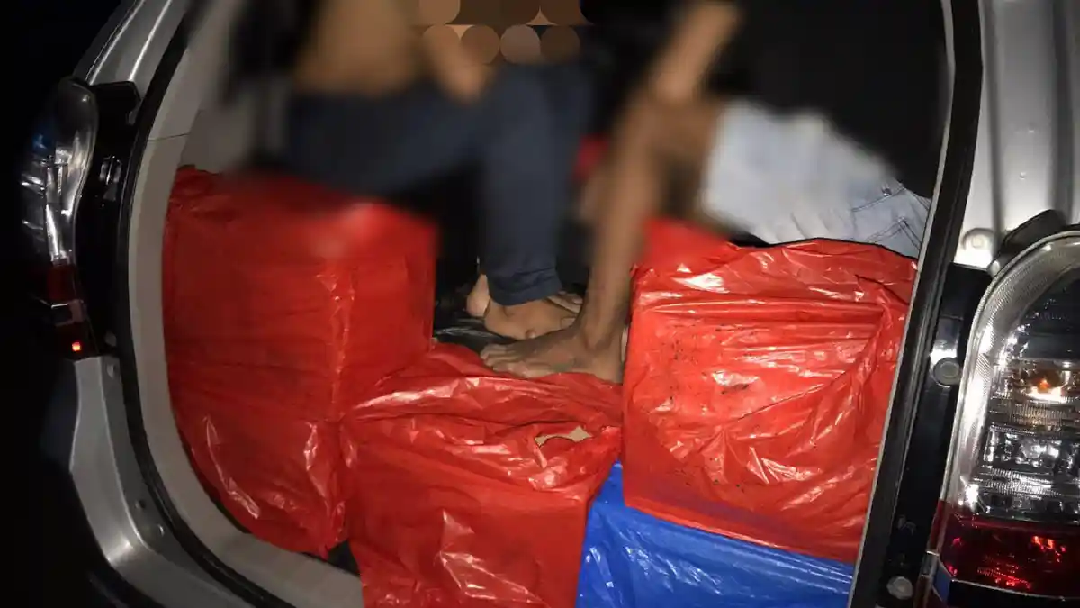 Resmob Serigala Polsek Ternate Utara Gagalkan Transaksi Miras, Amankan 30 Kardus Bir Beserta Pemilik
