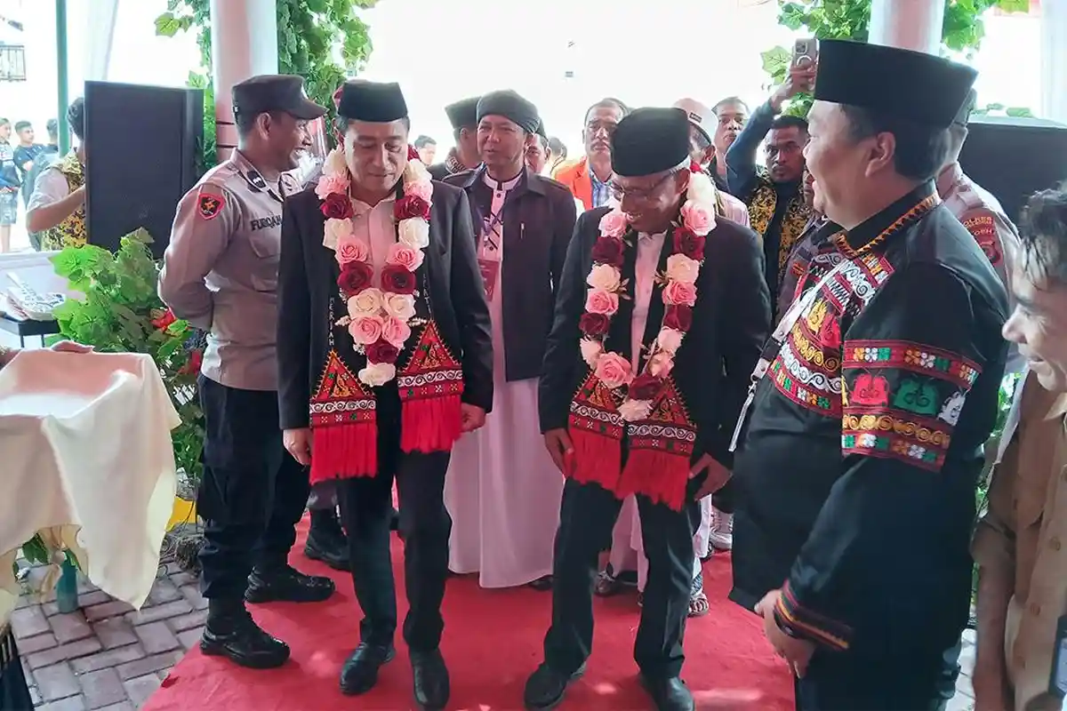 Pasangan Mohd Amin- Ridwan MT Diantar Ribuan Pendukung untuk Mendaftar ke KIP Bener Meriah