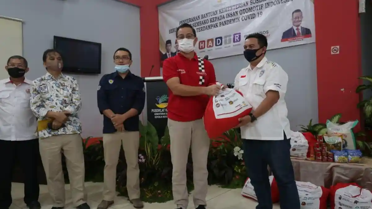 Kemensos Dinilai Jadi Kementerian Paling Tanggap Hadapi Covid-19