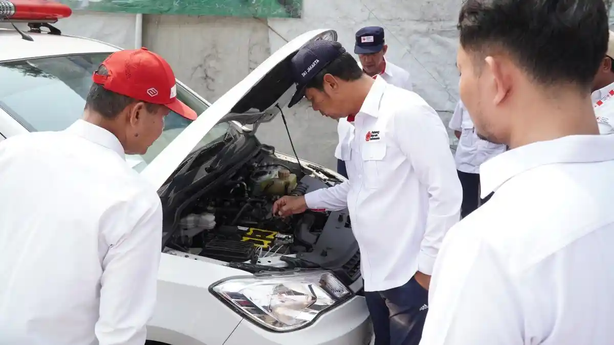 Belajar dari Ambulans Lain Terbakar di Tol, PMI DKI Jakarta Periksa Kendaraan Dinas Operasional