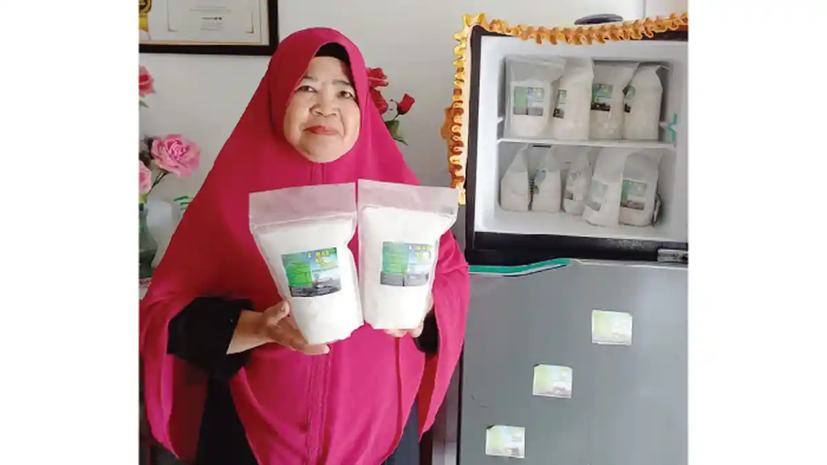 Nata De Coco Produksi Suwarti Jadi Menu Pesta