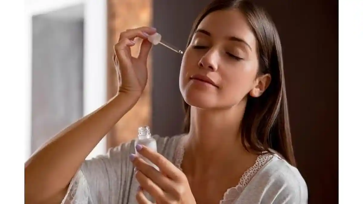 Retinol: Fungsi, Efek Samping, Cara Kerja dan Cara Pakai