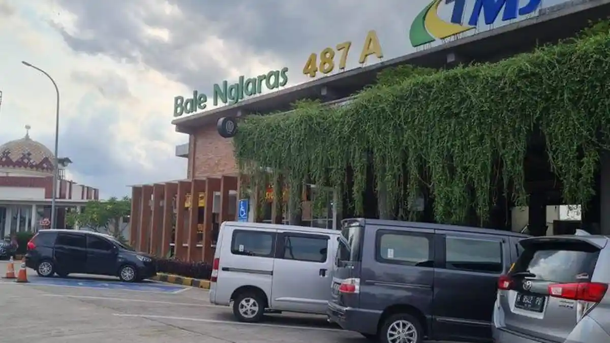 Rest Area KM 487 Boyolali Penuh, Pemudik Diimbau Singgah Hanya 30 Menit