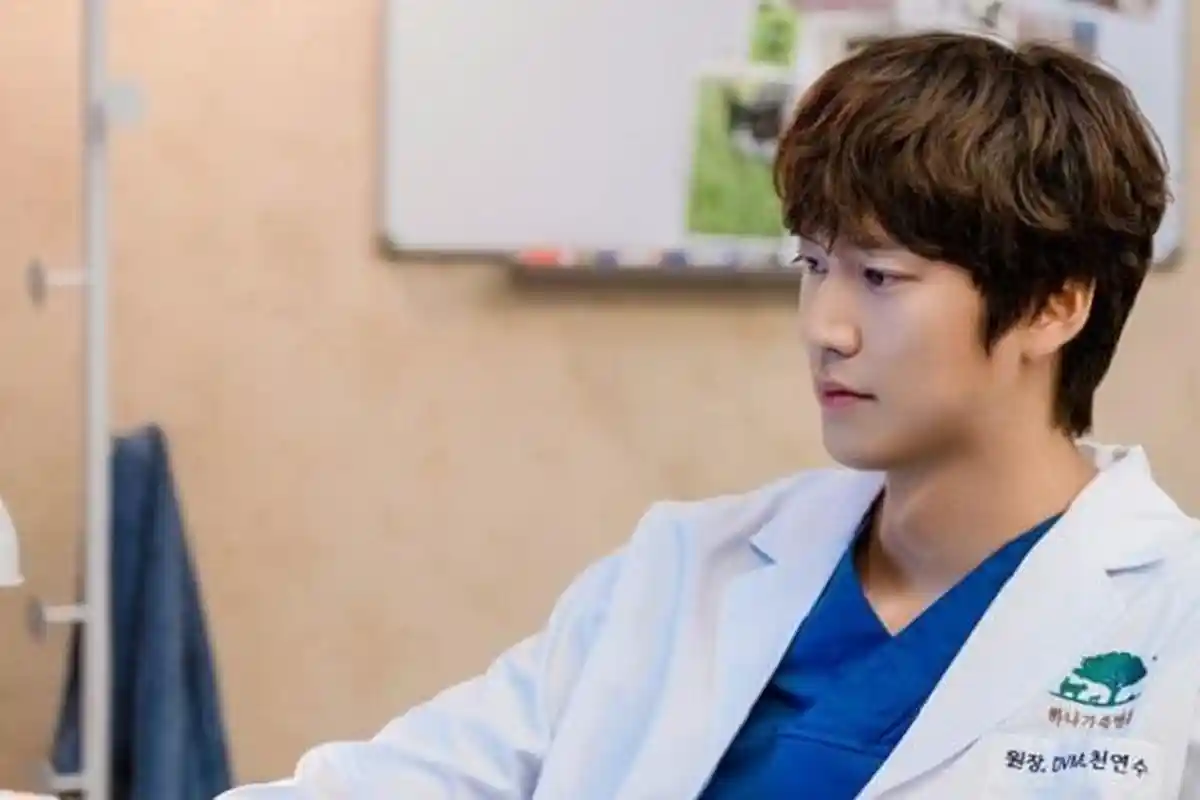 Motel California Jadi Drama Korea Baru Na In Woo, Perankan Dokter Hewan, Tayang 10 Januari 2025