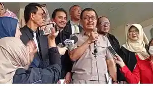 Oegroseno-usai-Diperiksa-Polda-Metro-Jaya-terkait-Kasus-Ijazah-Jokowi.jpg