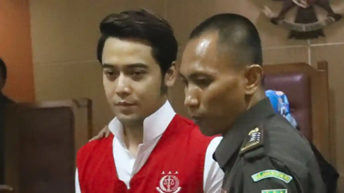 Kriss Hatta Benci Dua Kue Lebaran Oleh-oleh Ibundanya ke Penjara, Ini Reaksinya Saat Dipaksa Kunyah