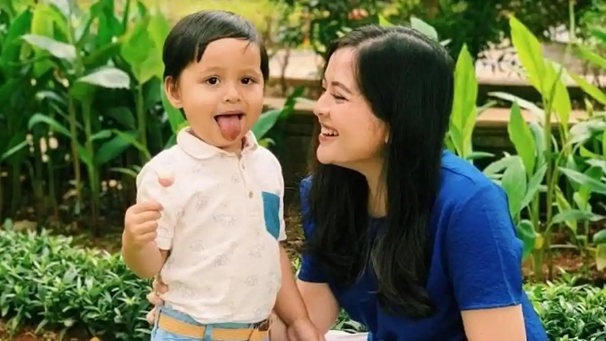 Tasya Kamila Tanamkan Budaya Membaca untuk Anaknya Sejak Dini