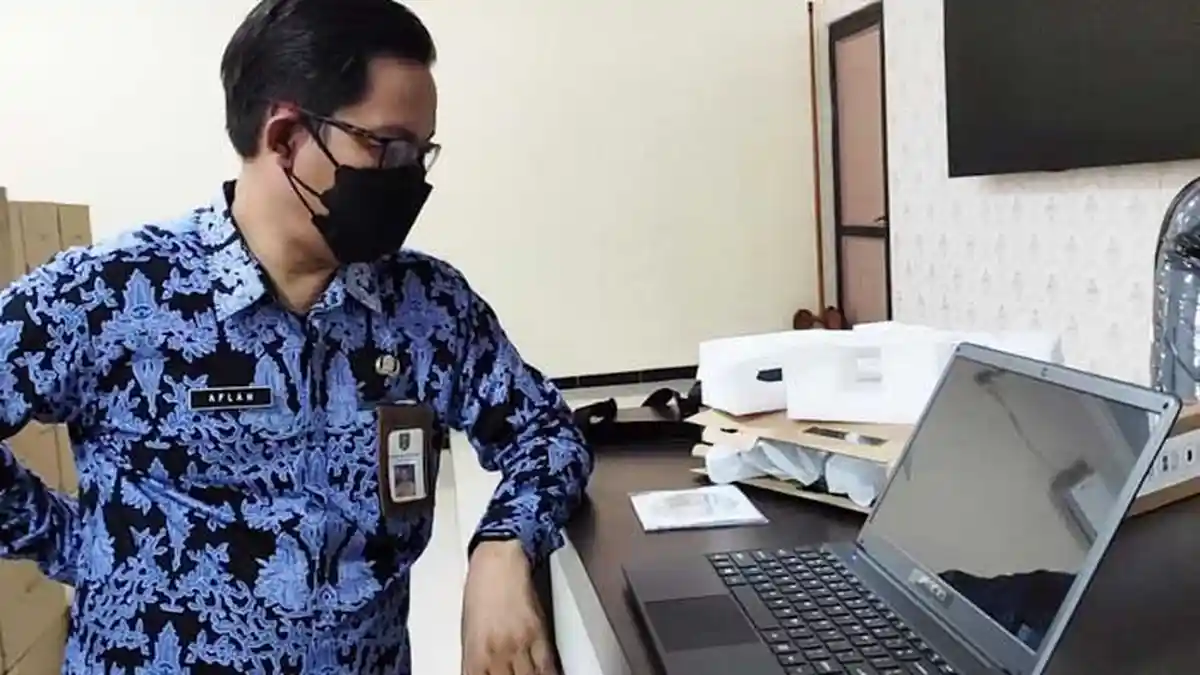 Axioo Bawa Pulang Ribuan Laptopnya yang Ditolak, Pemkot Madiun Ajukan Blacklist