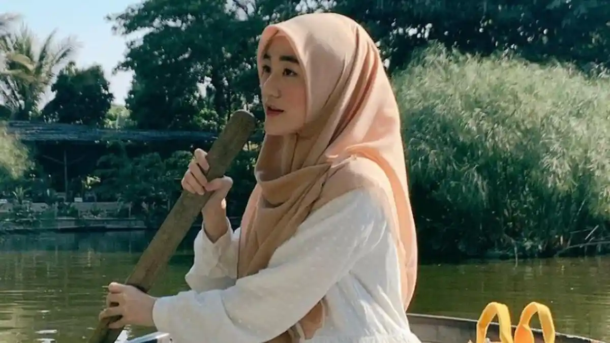 'Pasti Berat Ya Nak' Curhat Larissa Chou Soal Masalah Paru-paru yang Dialami Yusuf, Rutin Minum Obat