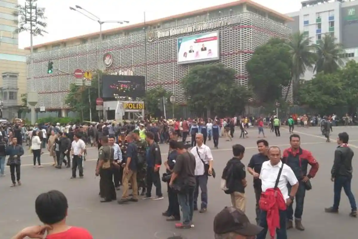 Pagi Ini, Tim Densus 88 Tangkap Tiga Orang di Depok