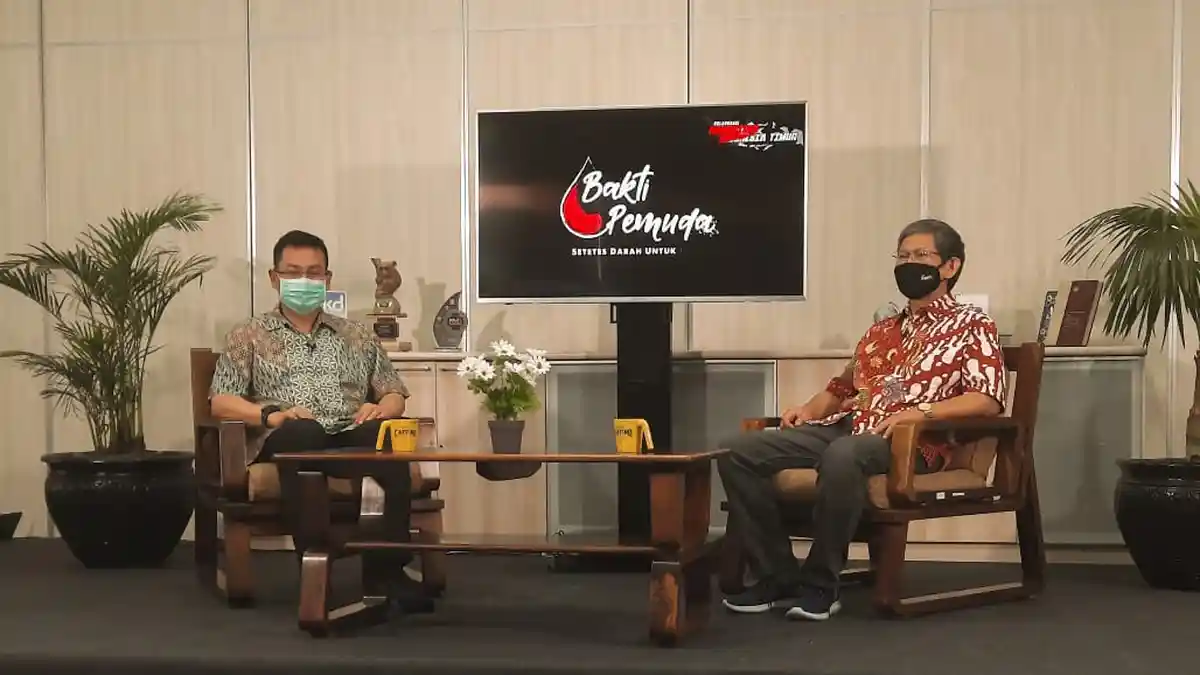 MURI Serahkan Penghargaan Dua Rekor Donor Darah untuk Komunitas Indonesia Timur