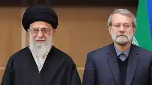 Pemimpin-Tertinggi-Iran-Ali-Khamenei-dan-penasihatnya-Ali-Larijani.jpg