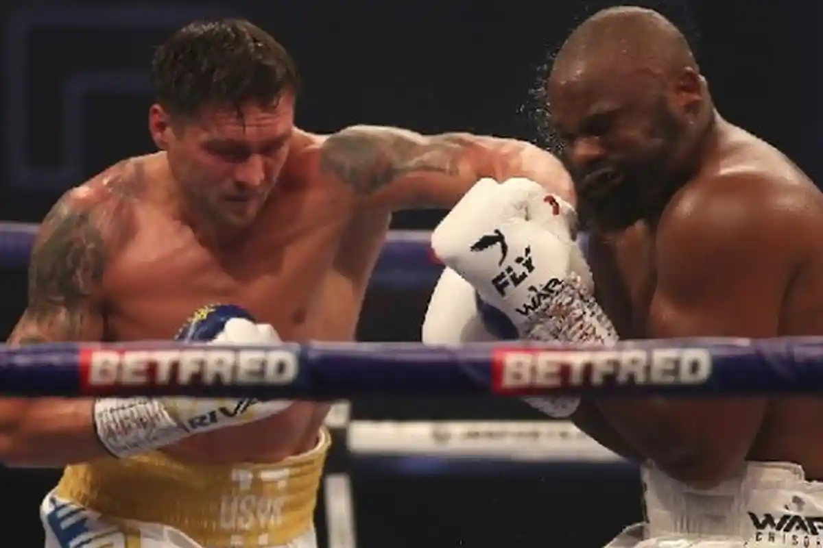 Hasil Tinju Dunia, Si Mungil Menang Lagi di Kelas Berat, Oleksandr Usyk Taklukkan Derek Chisora