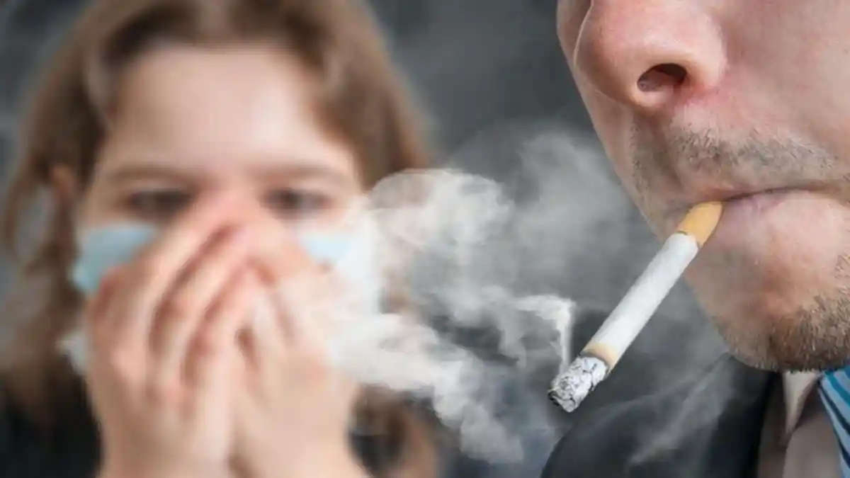 HOAX Rokok dan Nikotin Halangi Virus Corona, Begini Penjelasan Guru Besar UGM