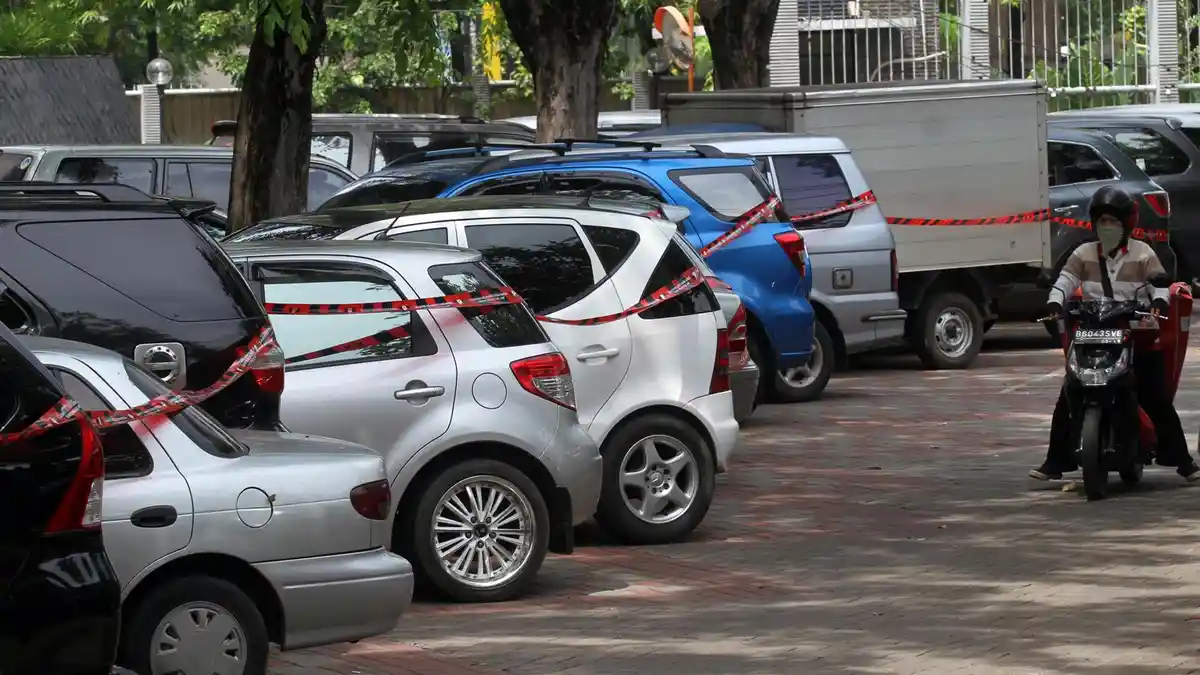 Selain Mobil, KPK Lacak Keberadaan Aset Lain Milik Akil