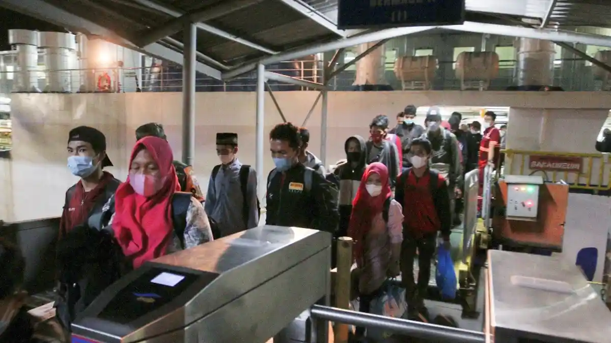 Mulai Hari Ini, Calon Penumpang di Bakauheni Wajib Punya Sertifikat Vaksin