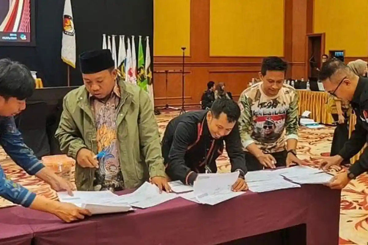 Hasil Pleno DPD RI Dapil NTB di Kota Mataram: Evi Apita Maya Raih Suara Terbanyak, Disusul Lalu Rudy