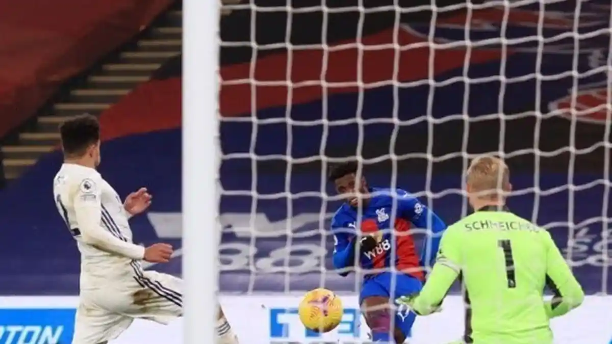 Crystal Palace Vs Leicester 1-1, The Foxes Naik ke Peringkat 2, Rawan Tergusur Everton