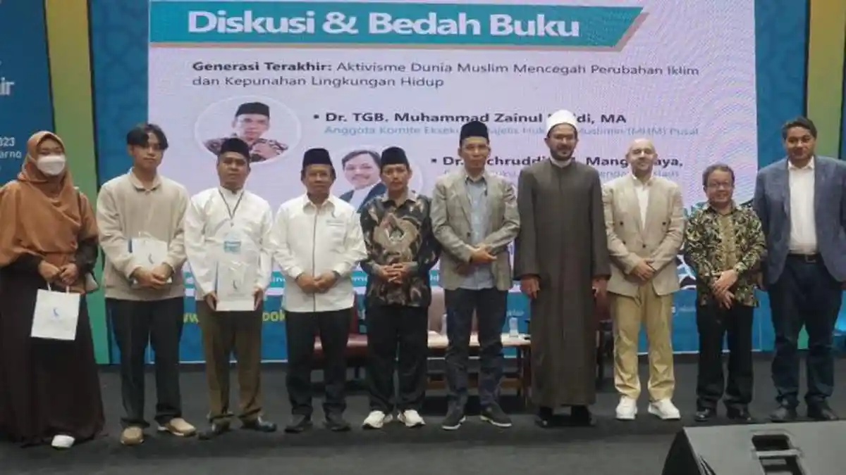 TGB Ajak Generasi Muda Aktif Menjaga Kelestarian Bumi