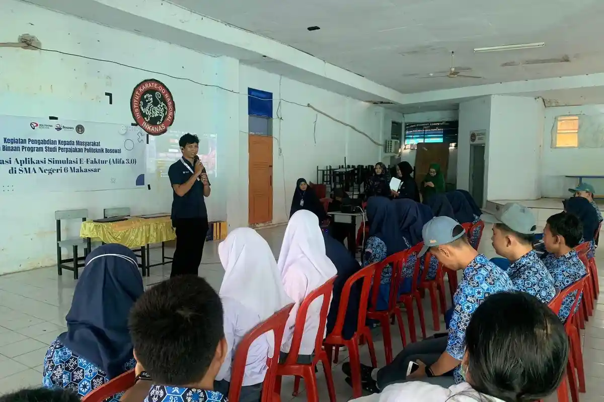 Prodi Perpajakan Poltekbos Beri Simulasi E-Faktur di SMAN 6 Makassar