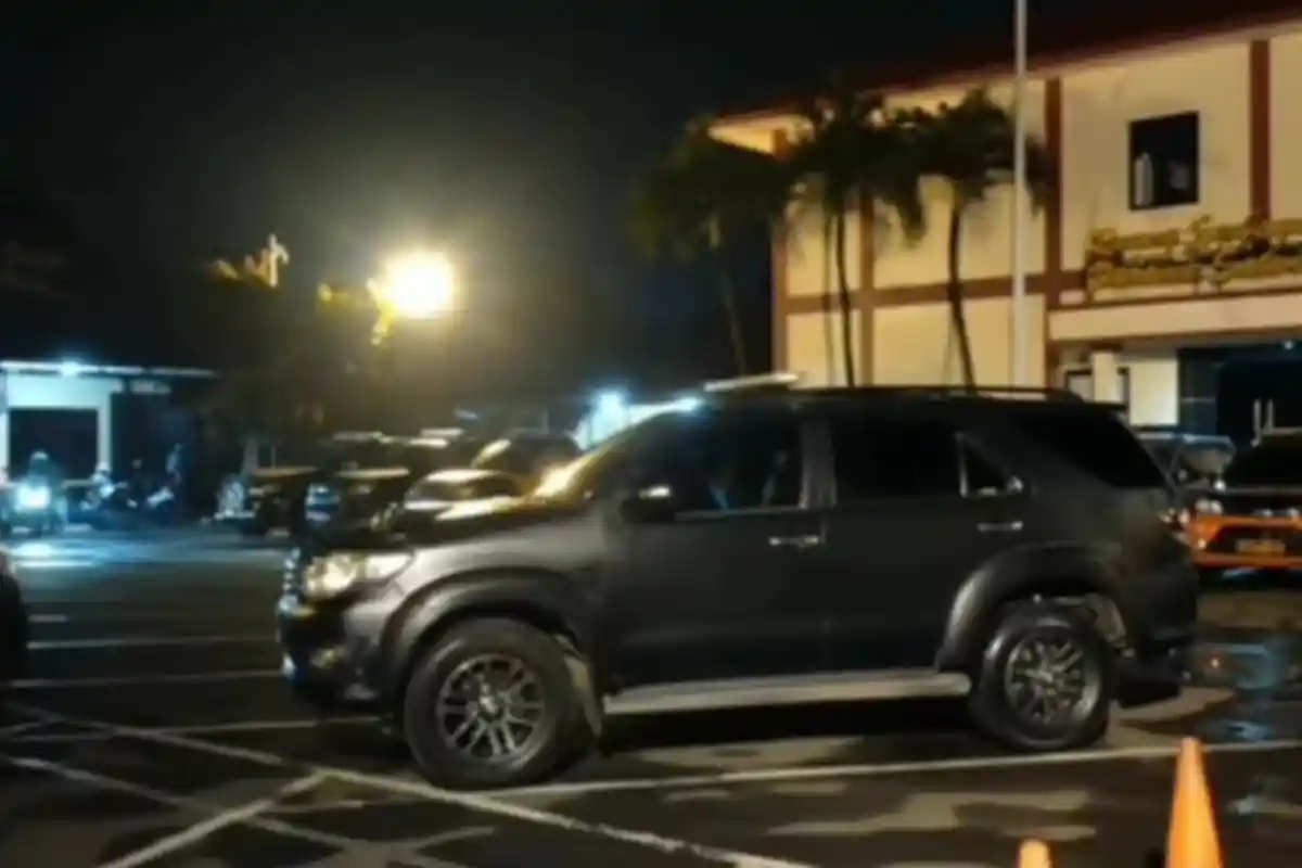 Pasang Rotator, Mobil Artis Daus Mini Diamankan Tim Perintis Presisi Polres Depok