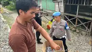 Petugas-mengamankan-beberapa-barang-bukti-narkoba_Percut-Sei-Tuan_.jpg
