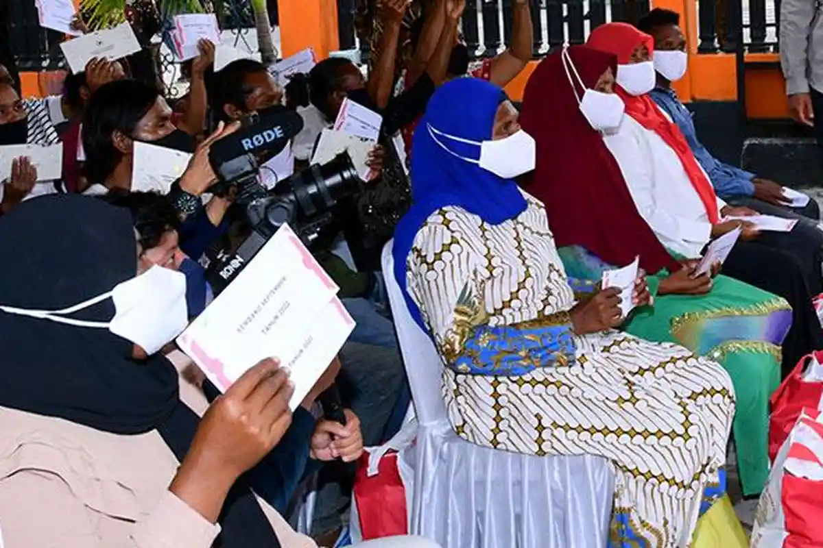 Daftar Bansos Cair Mei 2024: Beras 10 Kilogram, Sembako, dan PKH, Cek Penerima di cekbansos.go.id