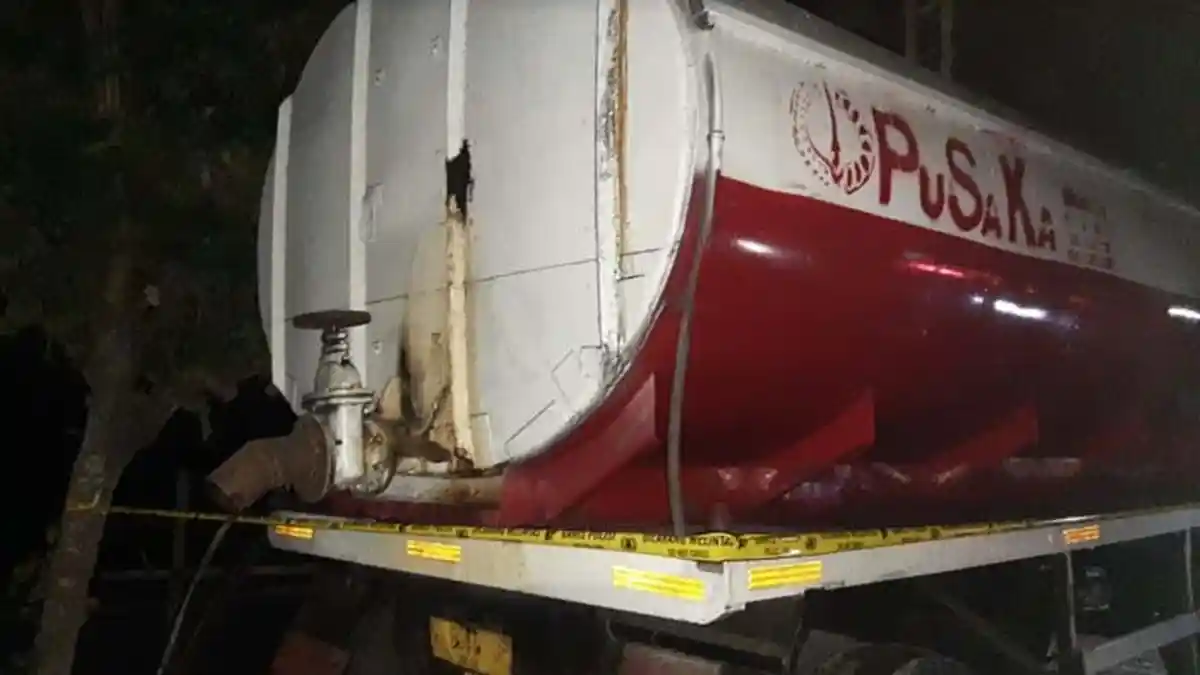 Bongkar Muat Tetes Tebu di Lumajang Makan Korban, 4 Orang Keracunan, Terdengar Teriakan Minta Tolong