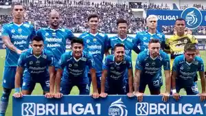 jabar/Starting-eleven-Persib-Bandung-saat-menjamu-Madura-United.jpg
