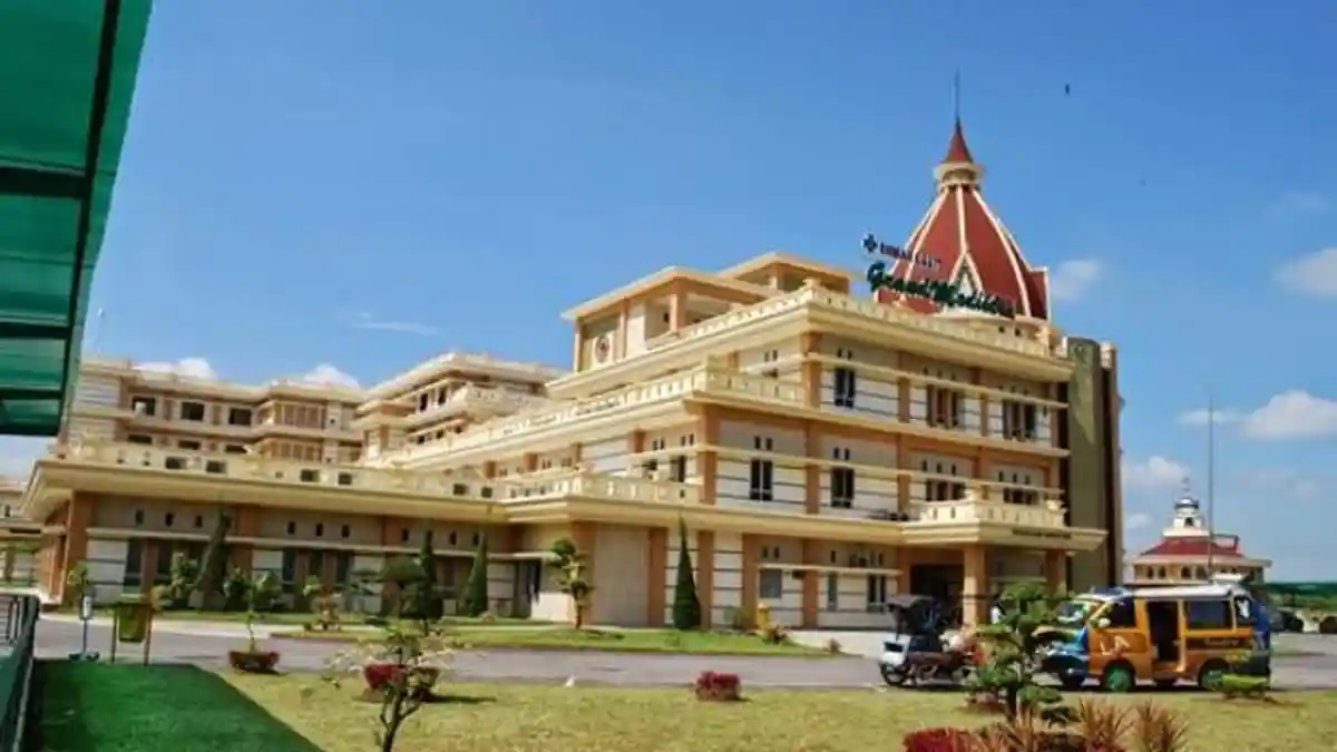 FAKTA-FAKTA Keluarga Pasien Viralkan Pelayanan RS Grand Med karena Rp 7 Juta, Humas: Sudah Selesai