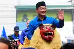 Kocak! Ridwan Kamil Siap Pecahkan Rekor Muri Agar Ribuan Pria Lusuh Jadi Tampan Menawan