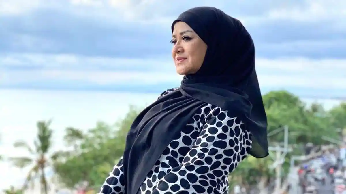 Nasib Betharia Sonata setelah Cerai dari Willy Dozan, Banting Tulang Jual Makanan, Hidup Sederhana