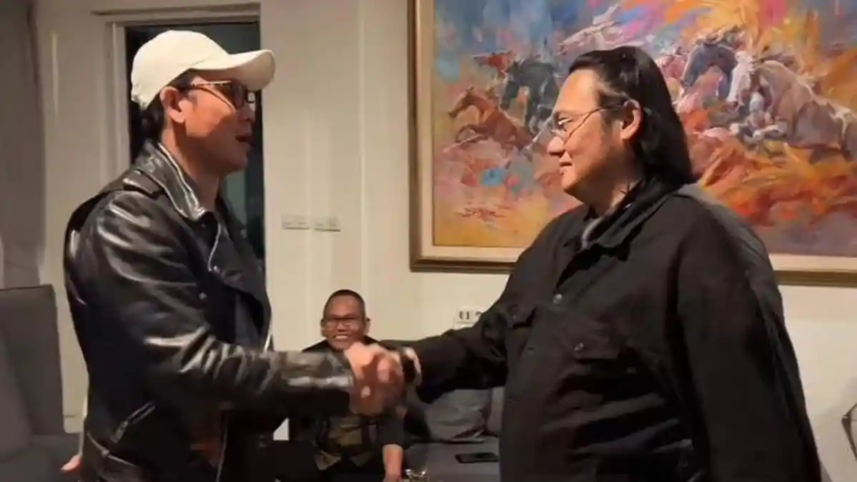Detik-Detik Denny Sumargo Datangi Rumah Farhat Abbas Usai Viral Video Ingin Menghajar Dirinya 
