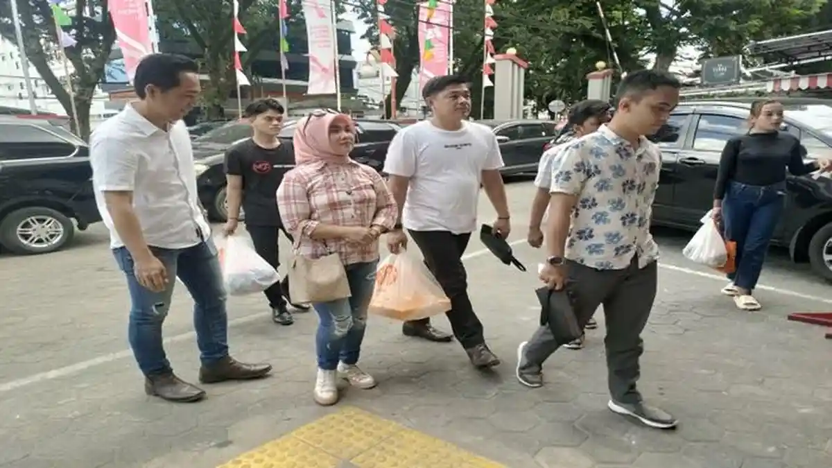 Masih Sering Menangis di Lapas, Lina Mukherjee Minta Dibawakan Sambal Terasi dan Pakaian India
