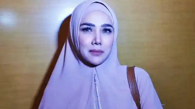 Putri Sulung Mulan Jameela, Tiara Savitri Diterima Kuliah S2 di New York University