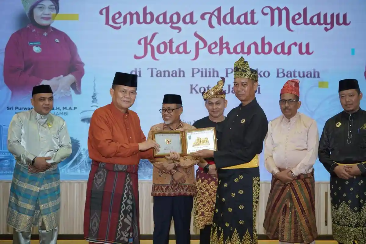 Perkuat Peran Adat Melayu, LAM Kota Jambi Sambut Kunjungan Silaturrahmi LAM Kota Pekanbaru