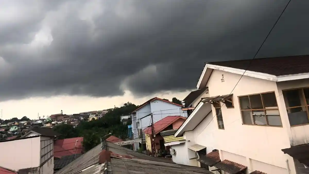 Cuaca Sumut Hari Ini 25 Juni 2026, Deli Serdang Malam Hujan, Medan Dinihari - Tribun-medan.com