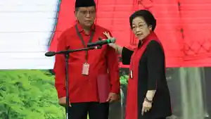 hasto-sekjen-pdip-lagi.jpg
